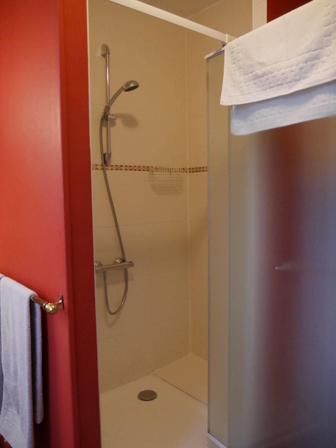 ลา แมซง เดอ ฟามิล Hotel เชอนงโซ ภายนอก รูปภาพ